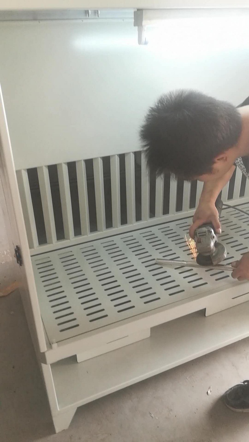 打磨除塵工作臺(tái)怎么維護(hù)？